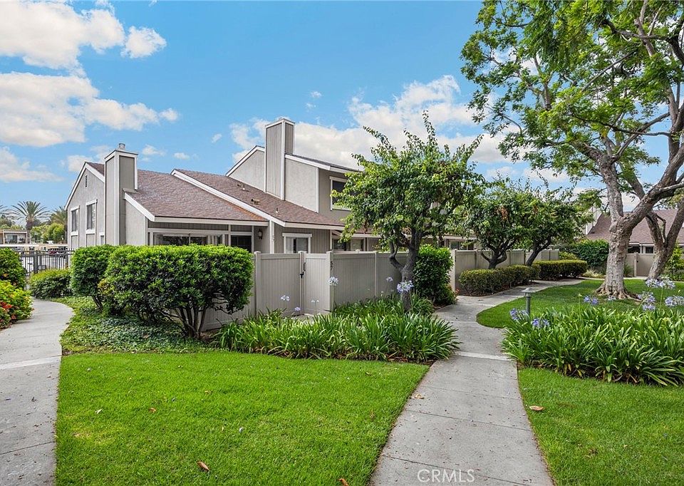 1st image of 3160-57 E Palm Dr