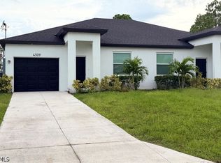 4509 21st St SW, Lehigh Acres, FL 33973