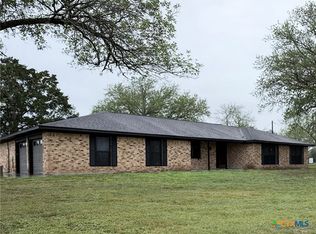 2243 Old Goliad Rd, Victoria, TX 77905