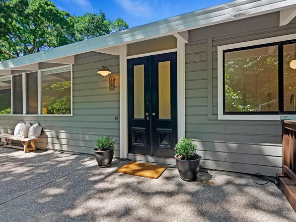 14 White Oak Dr, Lafayette, CA 94549