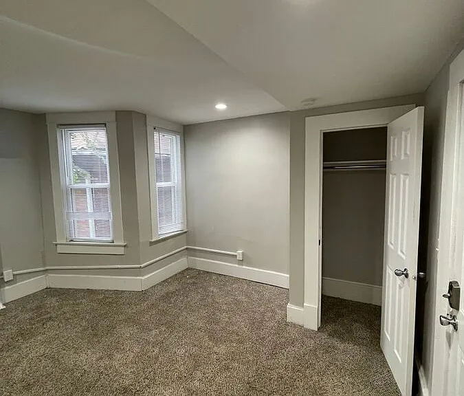 2468.5 Summit St #B — Photo 4