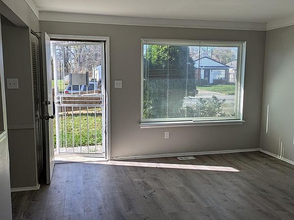 3rd image of 4344 Springle St