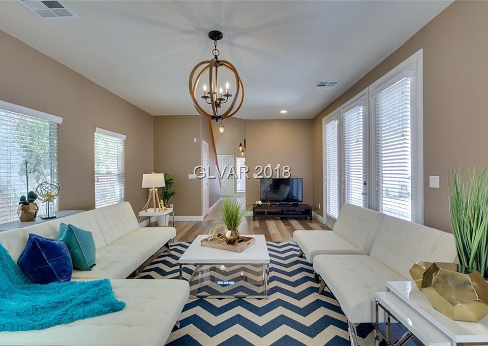 1st image of 10868 Bozzolo St