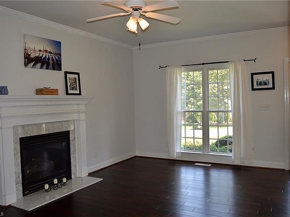 2nd image of 8187 Oak Creek Dr