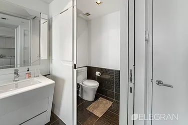 Rented by (Legacy) Elegran