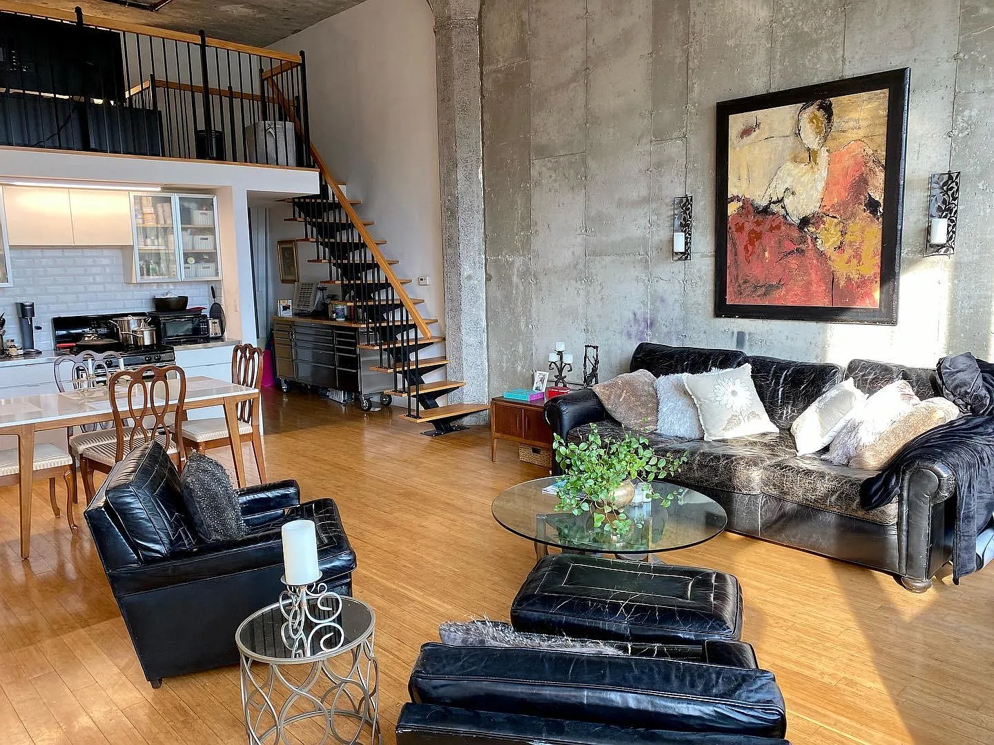 156 Porter St — Photo 3