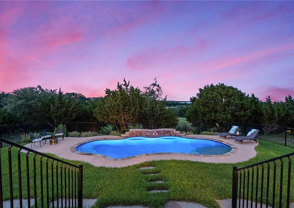 1st image of 1070 Bearkat Canyon Dr