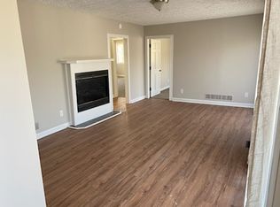 4900 Goddards Ford Rd #B, Gainesville, GA 30504