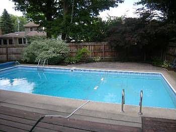 2nd image of 114 Whiskwood Ln