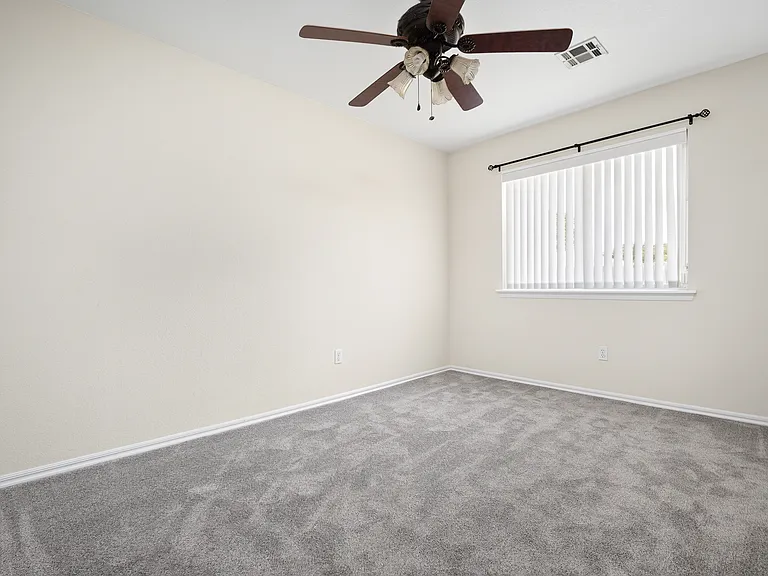 337 W Chantilly Way — Photo 10