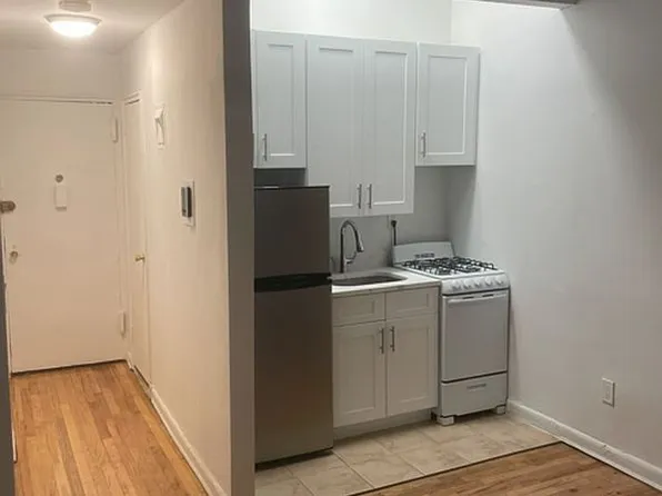 313 E 89th St APT 1F, New York, NY 10128