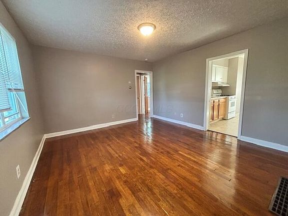 2nd image of 233 N James Rd #C
