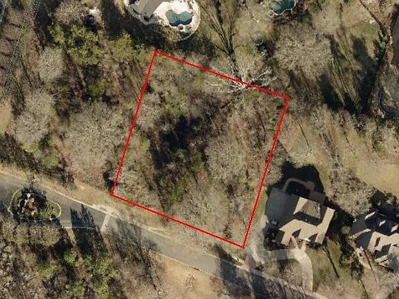 3rd image of 8328 Victoria Lake Dr