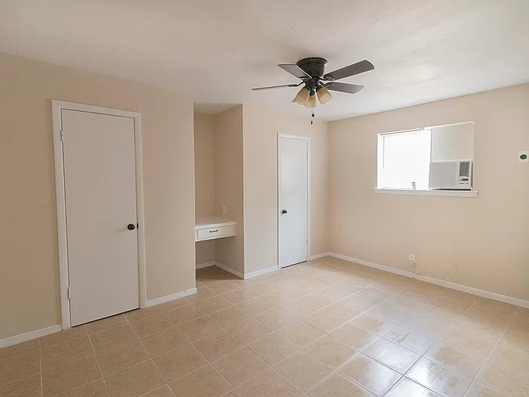 1906 Thonig Rd #3 — Photo 7