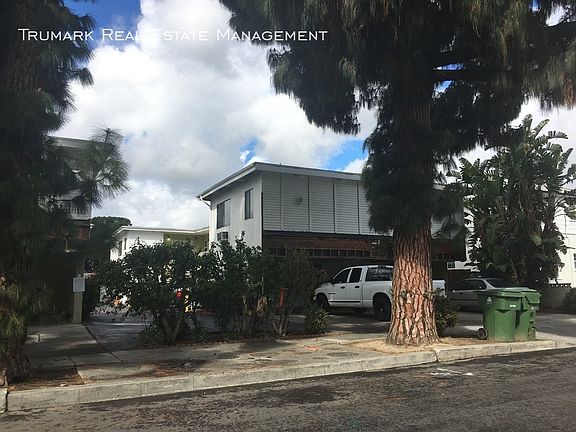 4th image of 5651 Cartwright Ave #D