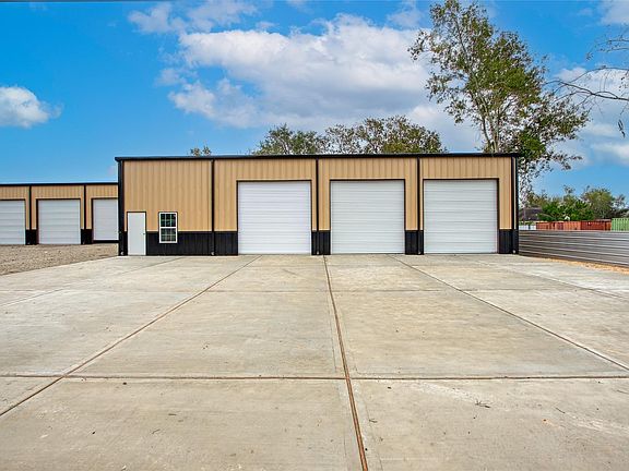 2nd image of 13051 Pleasant Valley Dr #A