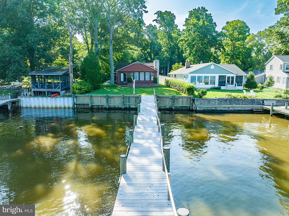 1st image of 2016 Park Beach Dr