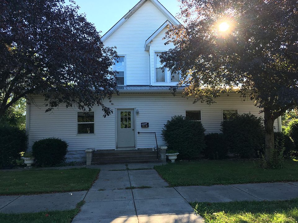 1st image of 319 N McKinley Ave APT 1