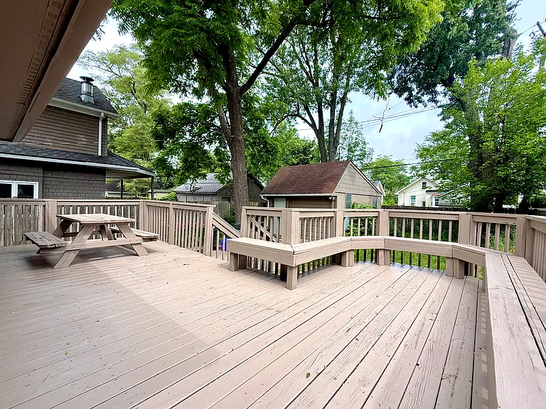 799 Emmons Ave — Photo 29