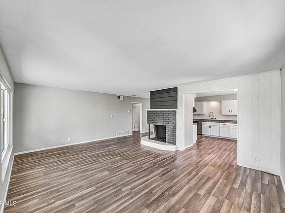 5th image of 44703 2nd St E