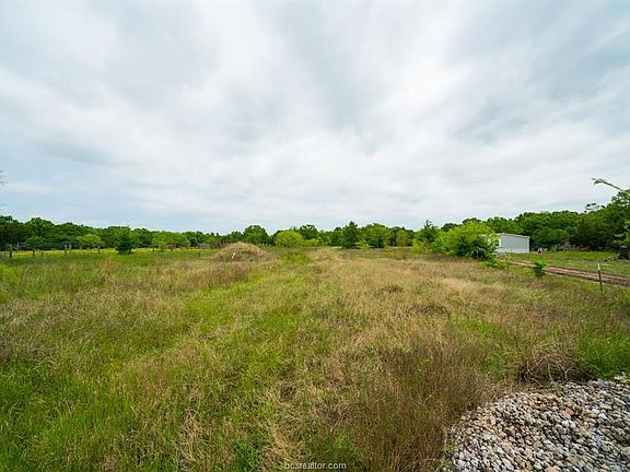 4th image of 4889 Highway 75