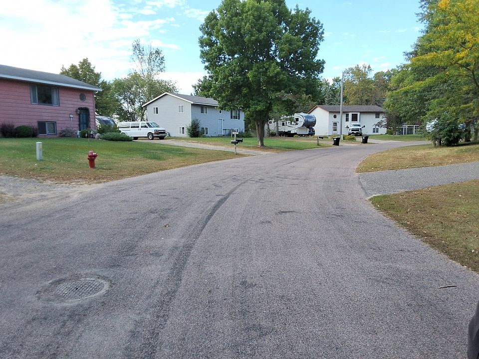 2nd image of 1515 12th St N