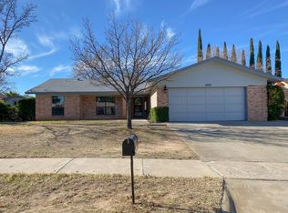 1835 Tom Bolt Dr, El Paso, TX 79936