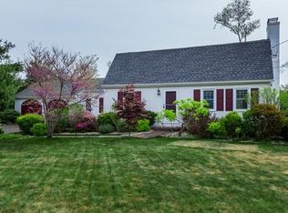 27 Brookside Cir, Wilbraham, MA 01095