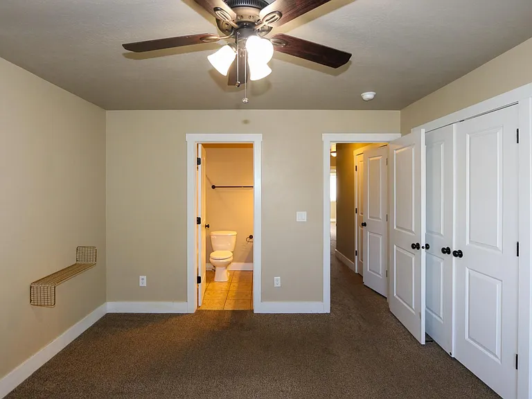 2088 S Orchard Dr — Photo 13
