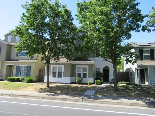 4940 Ehrhardt Ave, Sacramento, CA 95823