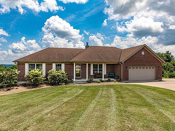 3rd image of 3151 Blackberry Ln