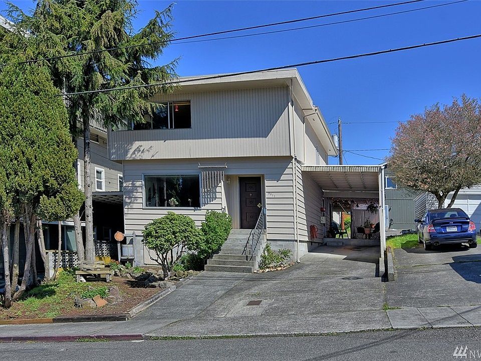 1st image of 3011 Kromer Ave SE