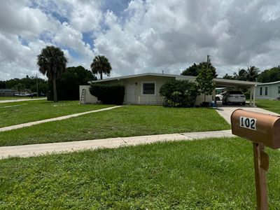 102 SE Bonita Court, Port Saint Lucie, FL, 34983