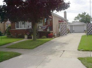 252 Cherry Ln, South Chicago Heights, IL 60411