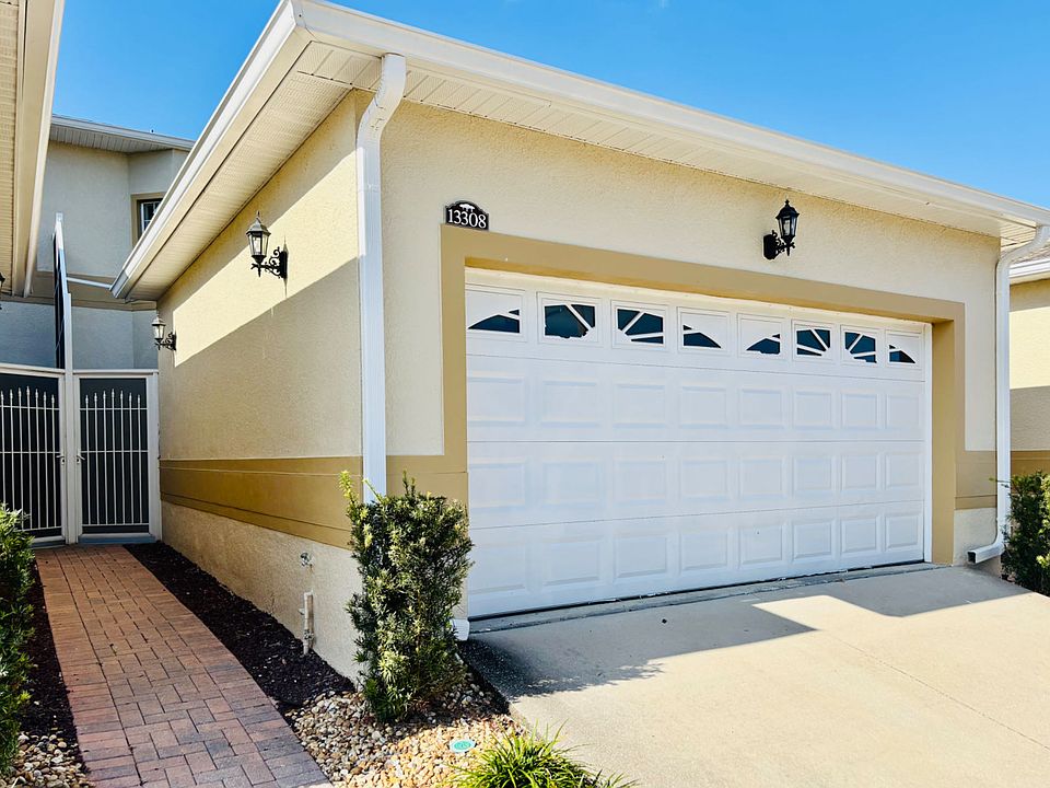 1st image of 13308 Fountainbleau Dr