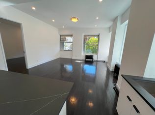 31 Union Sq W APT 2A, New York, NY 10003