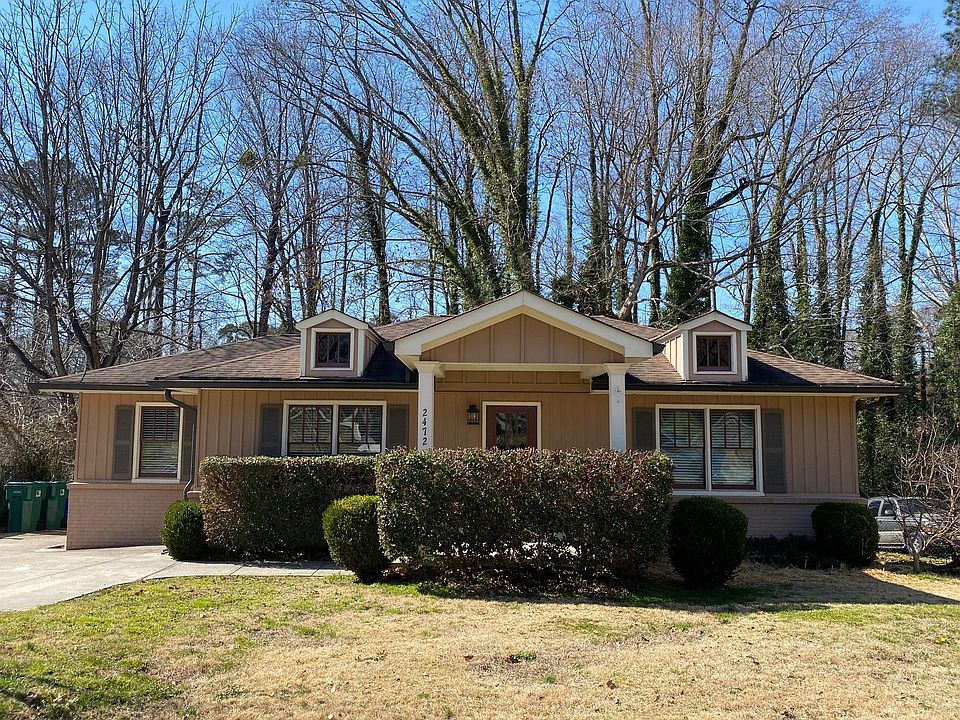 1st image of 2472 Glendale Cir SE