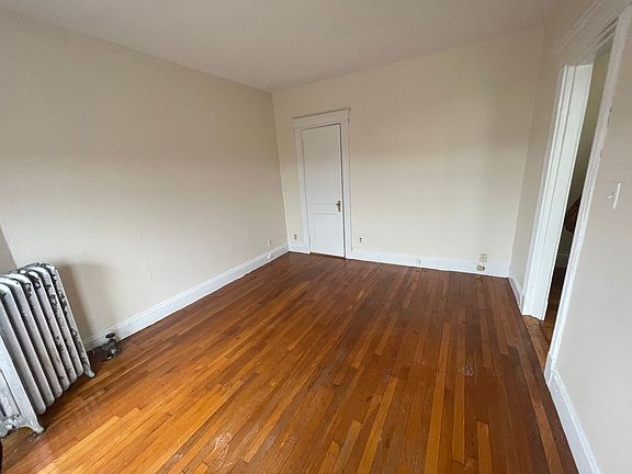 2nd image of 1156 Commonwealth Ave APT 31