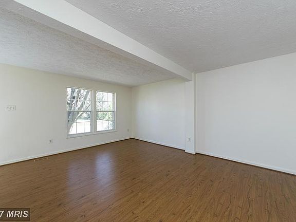 4th image of 1816 Wye Mills Ln