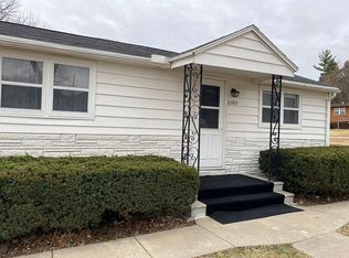 2303 N 205th St, Elkhorn, NE 68022