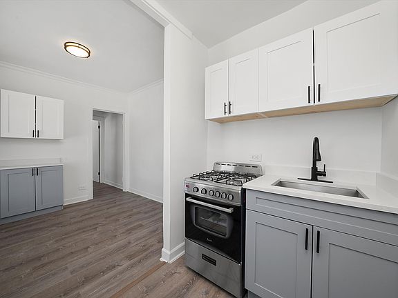 2nd image of 1716 W North Shore Ave #1726-2A