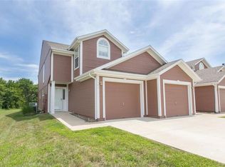 5547 NW Moonlight Meadow Dr, Lees Summit, MO 64064