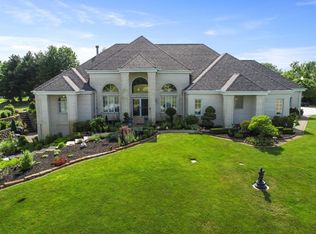 252 Tall Timbers Ct, Valparaiso, IN 46385