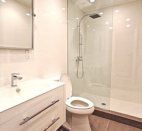 5th image of 133 E 36th St APT 4