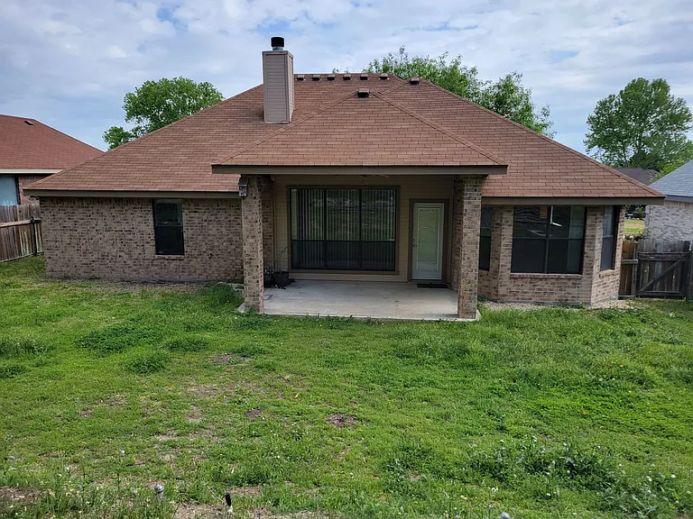 1104 Lambrusco Dr — Photo 33