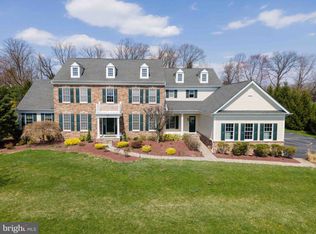 208 Donato Ct, Nazareth, PA 18064