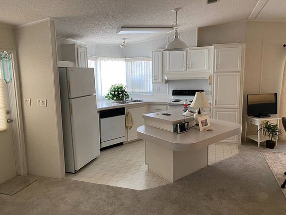 5th image of 251 Osprey Ln