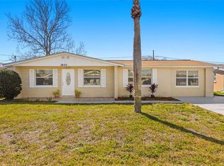 3800 Cherrywood Dr, Holiday, FL 34691