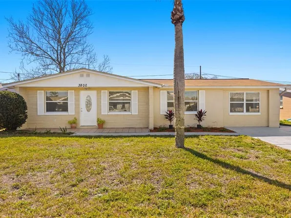 3800 Cherrywood Dr, Holiday, FL 34691