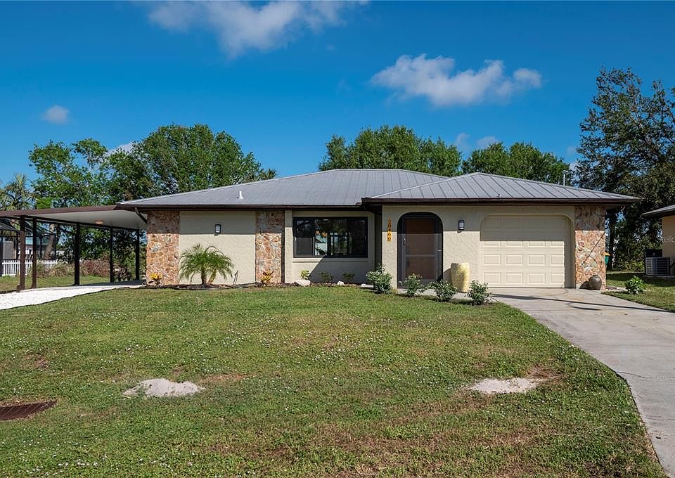 1st image of 28466 Coco Palm Dr